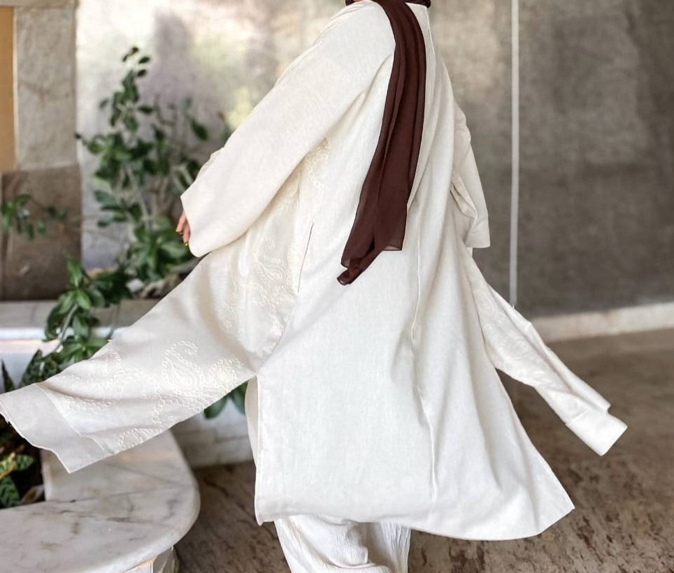 Scene kimono (White Designs)