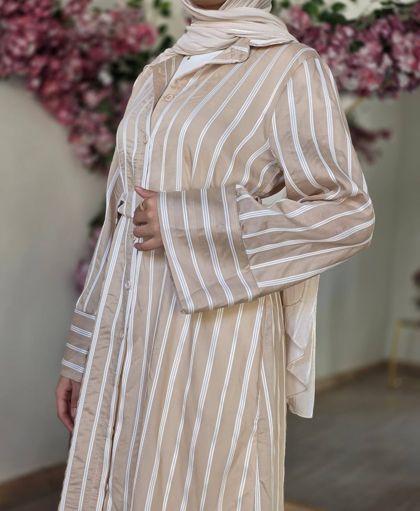 Judy Dress (Beige & White)