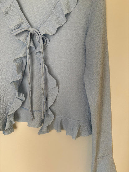 Ruffled blouse (baby blue)