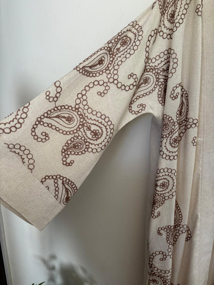 Scene kimono (Brown Designs)